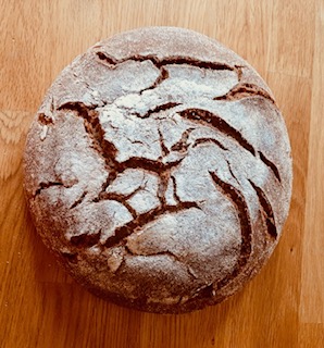 Hogaza Centenico Integral de Masa Madre (cortado)