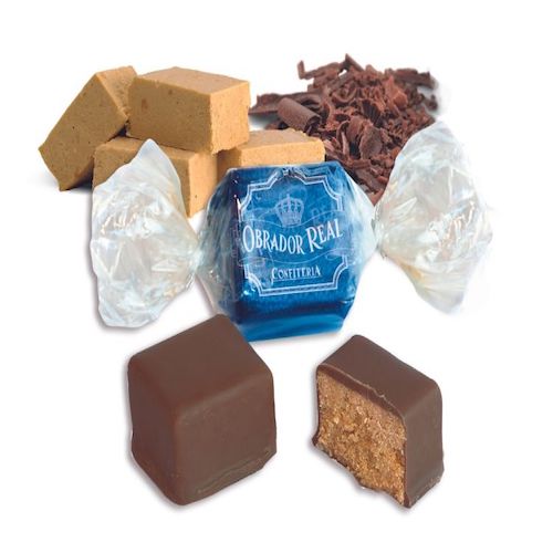 Dados de Turrón Blando bañados en Chocolate