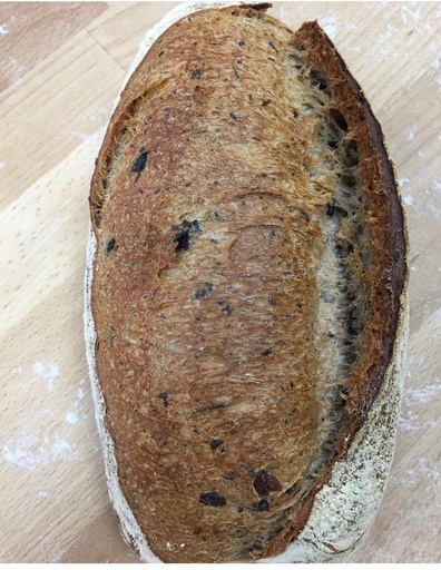 [1711] Pan Kalamata de Masa Madre (cortado)